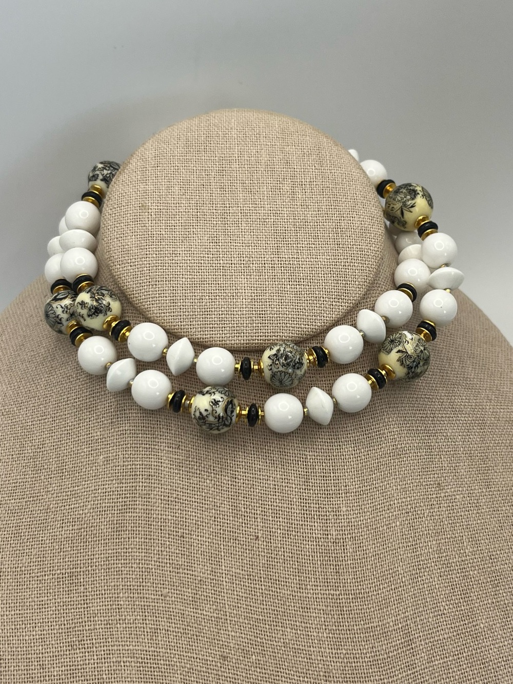 Vintage Black and White Japan Necklace With Decal Beads